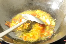 堂哥教你在家炒瘦肉的小技巧，简单易学实用，在家就可以做美食！视频封面