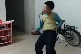 强哥儿子视频封面