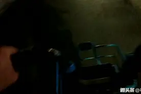 农民兄弟进城骑马云哈罗单车骑行很省力，走起时速40马瞎忙了！视频封面