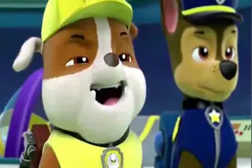 汪汪队立大功：汪汪队在队长莱德的指挥下 全力出动救助圣诞爷爷