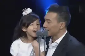 小泡芙长发及腰气质大变样，网友大呼差点认不出视频封面