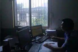 网贷套路坑惨女大学生 借款8万还了14万却还欠百万图片