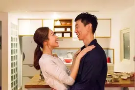 隋棠首次与老公同框拍广告，镜头前秀恩爱闪爆片场