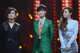 05届超女三强大变样 周笔畅说想狗带图片