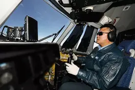 荐读｜王牌空军巡航南海飞行日记：飞向那片海，何惧云千重！图片