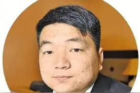 全国人大代表杨金龙：关注职业教育 优化成才环境图片