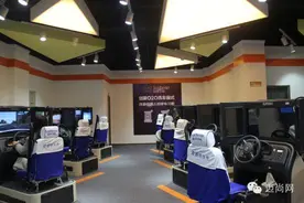 记者带您体验5D智能模拟学车训练系统文化生活图片