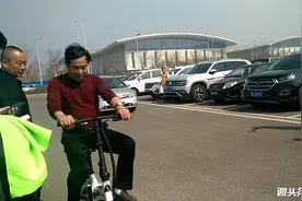 中润磁动力自供电电动车杠杠滴视频封面