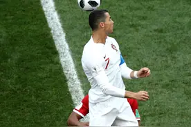 C罗4分钟闪电破门领跑射手榜！葡萄牙1-0胜摩洛哥图片