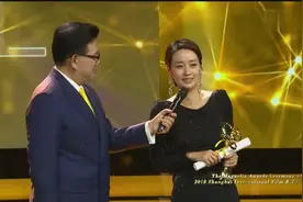 白玉兰颁奖典礼：马伊琍击败孙俪和袁泉获得最佳女主角奖