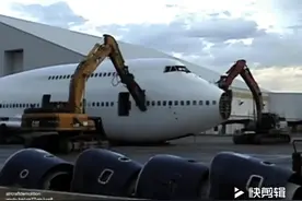 波音747客机机体寿命已到，拆解时刻更显暴力美学视频封面