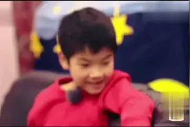 黄圣依的妈妈如此节俭，30年前的衣服还在穿视频封面