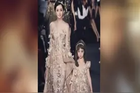 杨幂带小糯米走秀？这相似度也太高了吧，原来小糯米长这样！