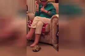 老奶奶被VR视频吓尿！想知道是哪家内容这么给力吗？图片