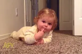 宝宝你这么玩舌头真的好吗？