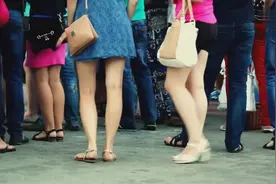 白俄罗斯街头随拍，遍地是美女，太养眼了！图片
