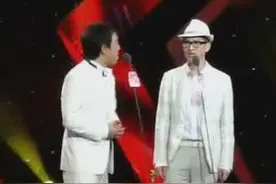 黄渤，张家辉，这俩逗比哥们，不顾影帝形象，相互调侃挖苦，有趣图片