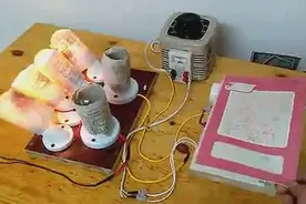 中国小伙自制200W发电机图片