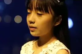 女生版《夜空中最亮的星》，好听到全身起鸡皮疙瘩视频封面