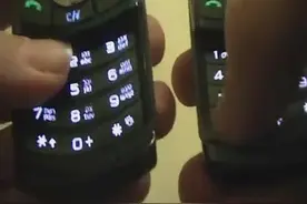 超创意的用键盘手机演奏《I’m Yours》！