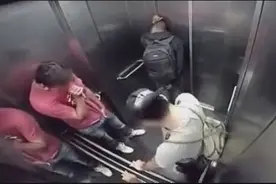 电梯里面假装肚子疼，然后放个响屁，最后喷屎，让你想逃都没门图片