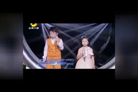 一开口就惊艳全场！两位小朋友的声音太美太好听了!图片