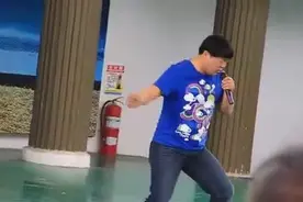 刘大成潍坊口技表演二胡图片