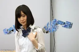 日媒:穿戴式机械变身未来主义时尚图片