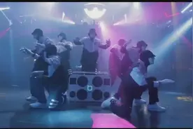 世界顶级舞团JABBAWOCKEEZ表演电音神曲《Boom》，帅翻全场！