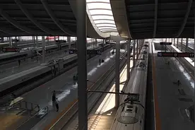 D2690次（西宁-西安北）出甘肃兰州西站视频封面