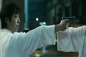 对黑社会放枪，逼迫唱“喜羊羊美羊羊，徐峥与黄渤这段表演太逗了