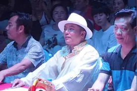 “山歌王争霸赛”长沙落幕 索朗扎西担任评委图片