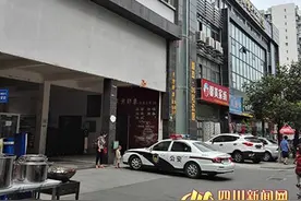 德阳两女子持枪劫持人质续：被劫持业主搬离小区图片
