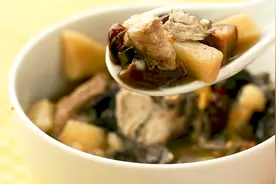 孕产营养（孕1-3个月）：黑豆乌鸡汤视频封面