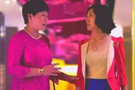 女子扮富家千金见男友父母，不料姐姐一开口就让人惊艳，太逗了
