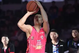 孟铎：三分决赛前去摸朱芳雨的手图片