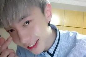 蔡愚人凸的美拍图片