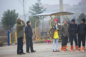 图片故事：西安一群小丑的快乐生活图片
