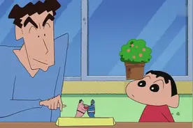 蜡笔小新：小新和广志玩纸相扑，广志输给小新很不视频封面