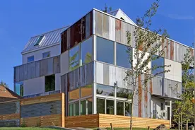 农村自建房是装太阳能好还是电热水器好？农村人竟都这么说！图片