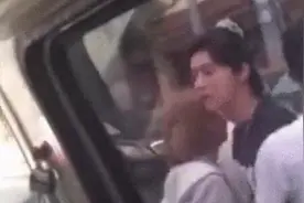 鹿晗怒斥跟车黄牛，豪车这么多开哪辆都相当惹眼图片