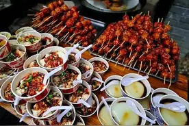 串街走巷 ！在厦门终于可以吃到正宗的成都串串啦 ~图片