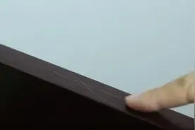 木制家具上的划痕应该怎么办？网友教你用这种果肉恢复它图片