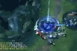 LOL王者秀大师，看着像送人头，突然来了个R闪，劫死的不冤！图片