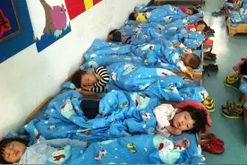 孩子在家不睡午觉应该怎么办图片