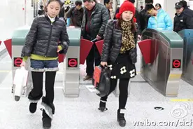 成都地铁禁止折叠自行车进站，但平衡车可携带图片