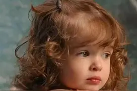 可爱小女孩扎发发型，让你家小公主每天都俏皮甜美图片