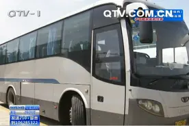 报废车变身旅游大巴 锈迹斑斑隐患不小图片