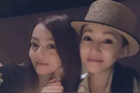 张韶涵与妹妹撞脸神相似 姐妹俩相互依偎很是亲密图片