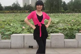 《嗨起来》原唱唯莎也跳起广场舞了图片